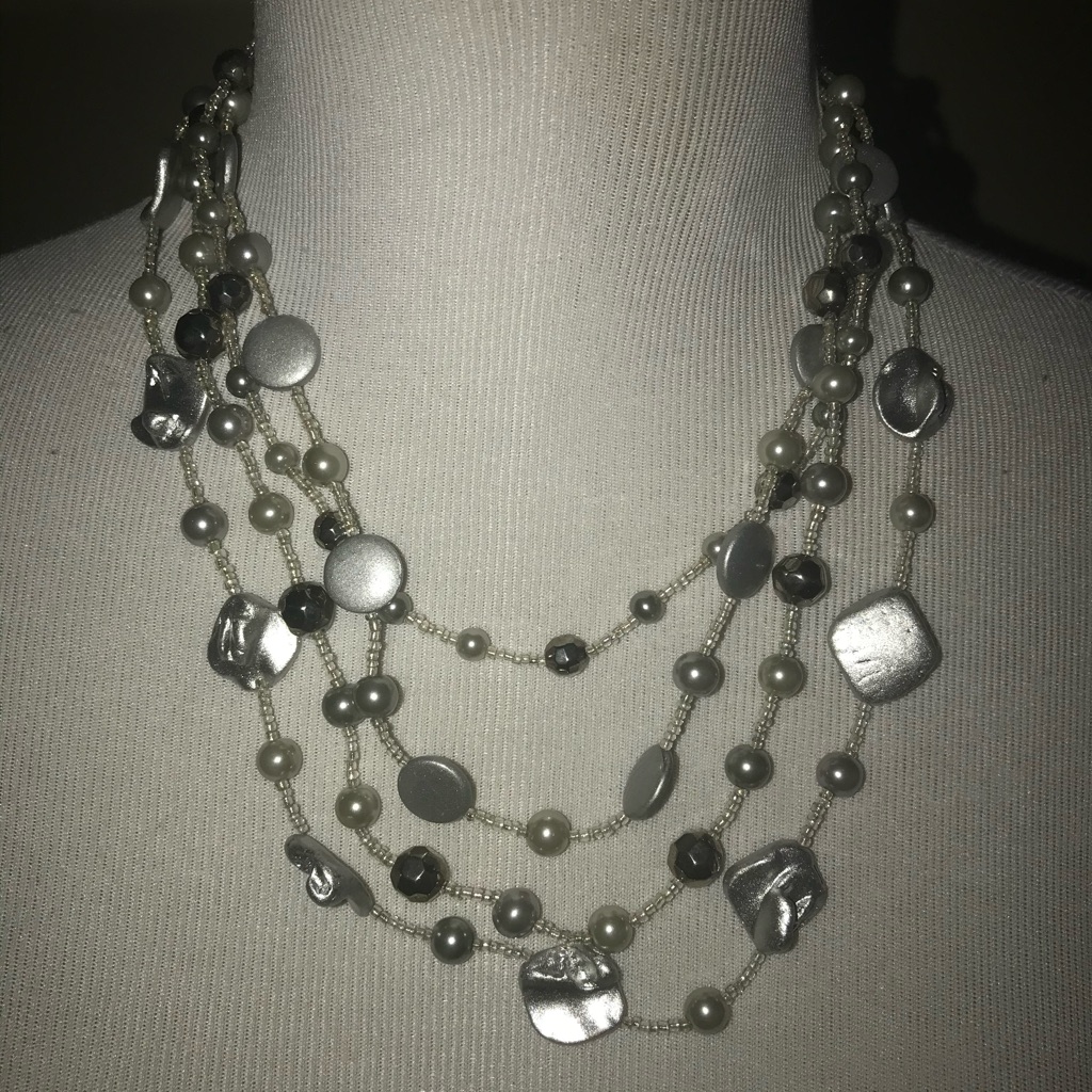 Multi Strand Silver/Gray Necklace Jy0418